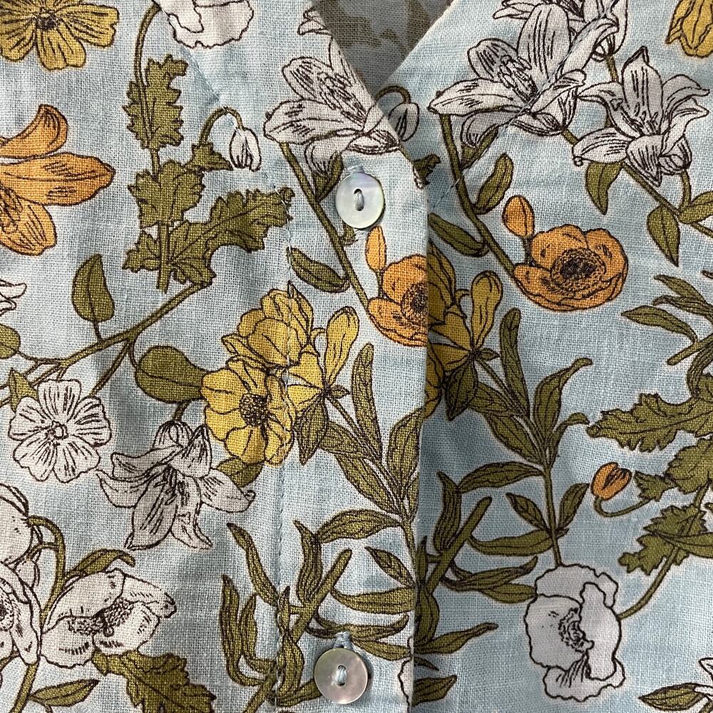 Cynthia Rowley linen floral top size Large V neck Button Down - Picture 3 of 6